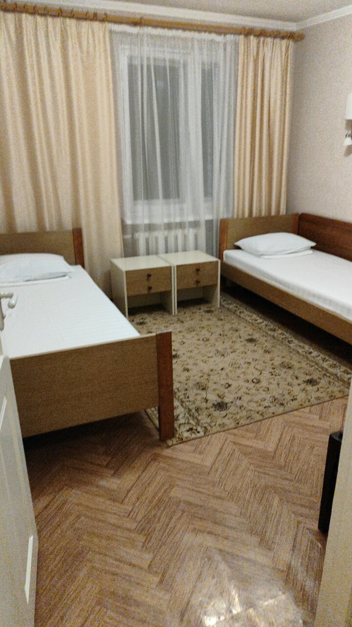 Гостиница Горняк Шахты-122