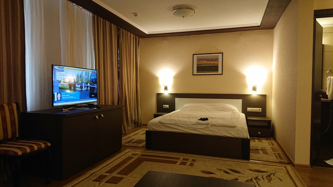 Гостиница Горняк Шахты-110