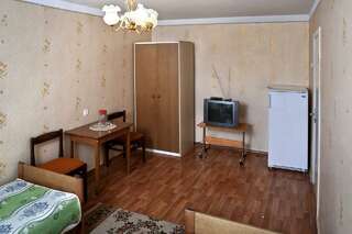 Гостиница Горняк Шахты Номер эконом с 2 односпальными кроватями-2