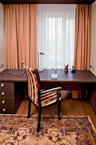 Гостиница Горняк Шахты Апартаменты-2