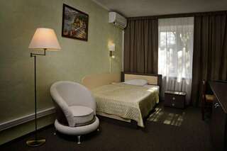 Гостиница Горняк Шахты Одноместный I категория-1