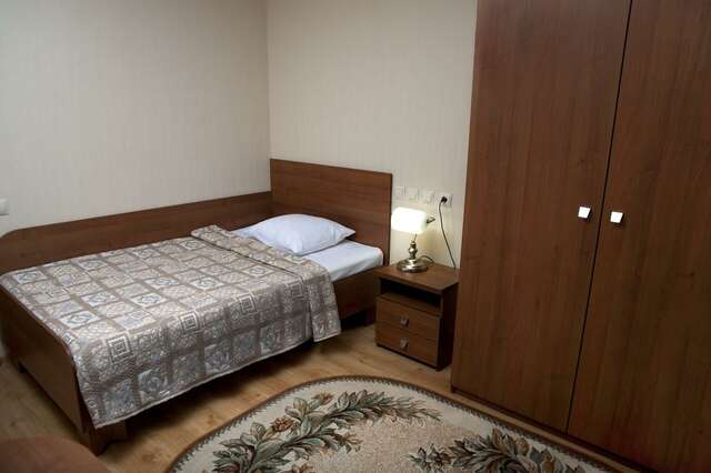 Гостиница Горняк Шахты-77