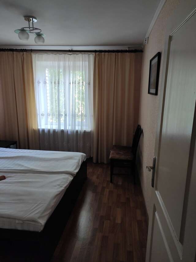 Гостиница Горняк Шахты-127