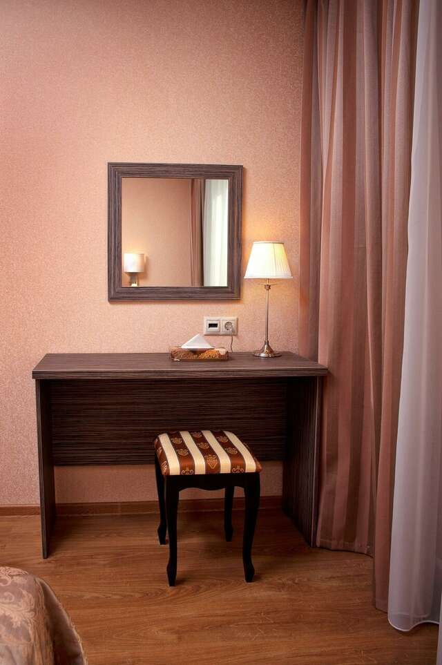 Гостиница Горняк Шахты-56