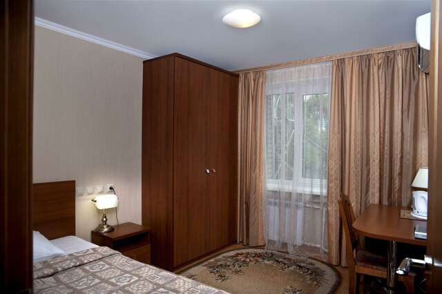 Гостиница Горняк Шахты-83