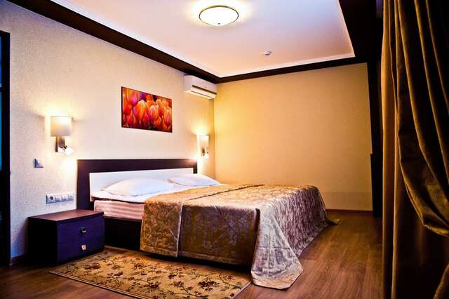 Гостиница Горняк Шахты-48