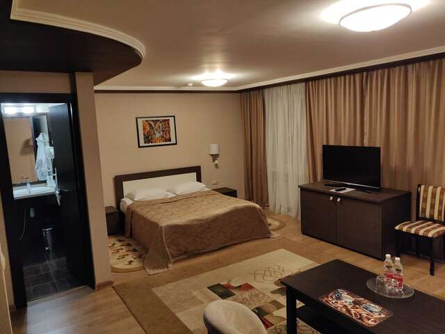 Гостиница Горняк Шахты-119