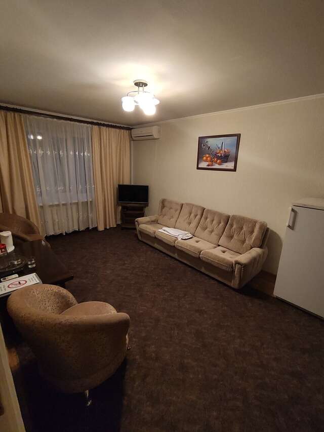 Гостиница Горняк Шахты-114